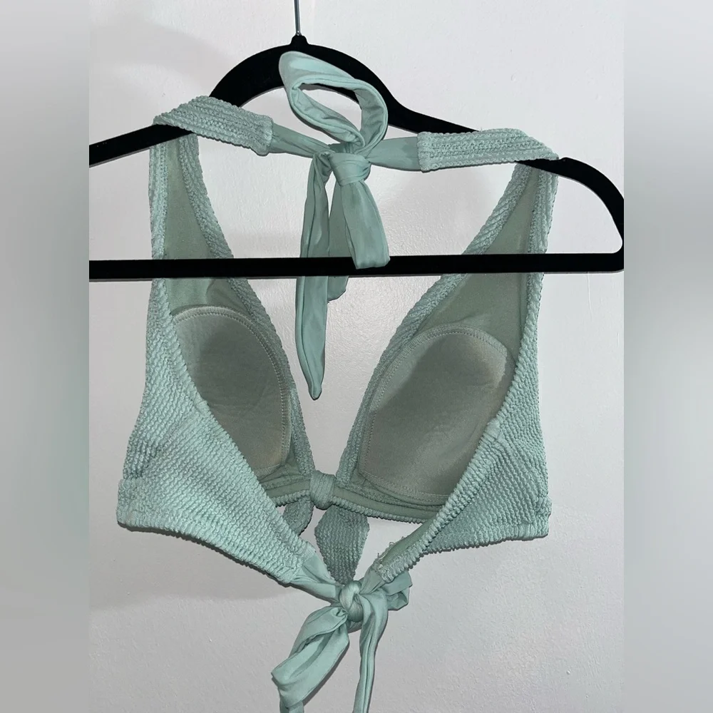 Kona Sol Mint Green Pucker Tie-Front Bikini - Picture 4 of 5